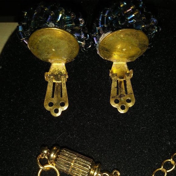 Vintage Iridescent Blue/Purple Beaded Necklace Set - Picture 5 of 6